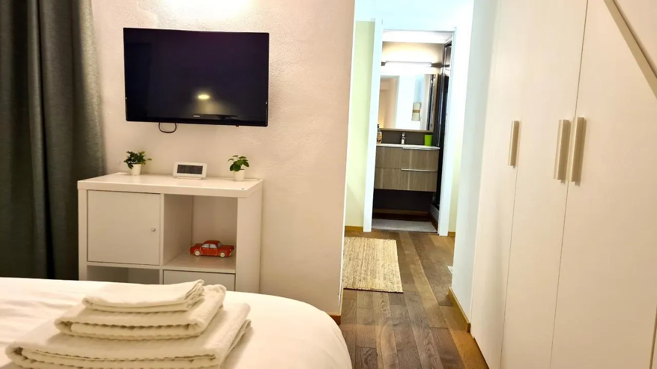 Petite Suite 锡拉库扎